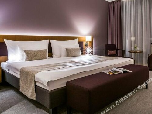 Waldhaus Hotel im Deltapark Vitalresort