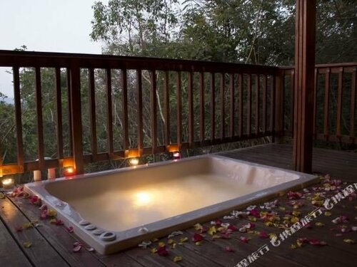 Thulamela Bed and Breakfast, Забронировать Отель «постель и завтрак» Хейзивью Национальный парк Крюгера