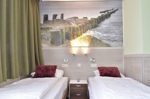 Hotel Het Galjoen, Забронировать Отель Дронтен Флеволанд