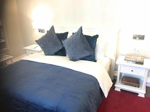 Rand Club Suites, Забронировать Отель Отели Йоханнесбург 3 звезды, рядом с Luthuli House, 3*