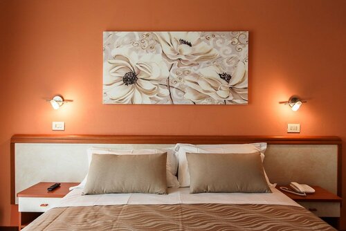 Unique Hotel, Забронировать Отель Отели Чезенатико 3 звезды, 3*
