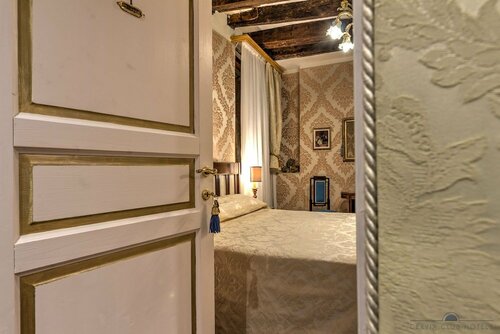 Residenza Corte Molin, Забронировать Отель Венеция Венето, рядом с Gallerie dell' Accademia