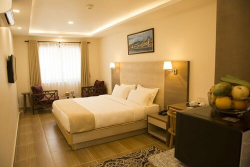 Sarovar Residency Serviced Apartment Hotel, Забронировать Отель СПА-отели Яхлахел, SPA-услуги