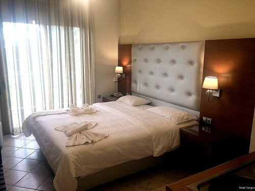 Vergos Hotel, Reserva ahora Hotel Vourvourou 