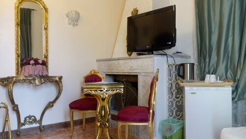 B&B Vittoria Colonna, Boek Bed and Breakfast Hotels in Lazio met parkeren, Parkeren
