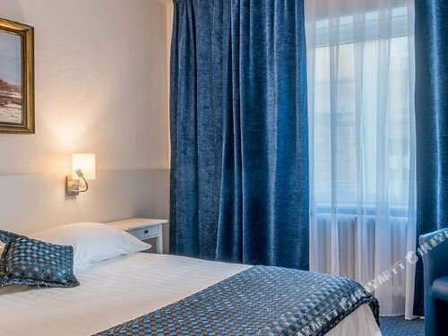 Touring au Lac, Забронировать Отель Отели Невшателя 3 звезды, 3*