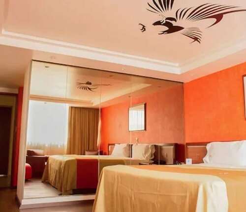 Hotel Montreal, Book Hotel Hoteller i Mexico DF med parkering, Parkering