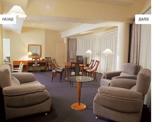 Neptun Hotel, Rezerwuj Hotel Hotele w Admiralteyskiy district z wyżywieniem, Półpełne / Pełne wyżywienie