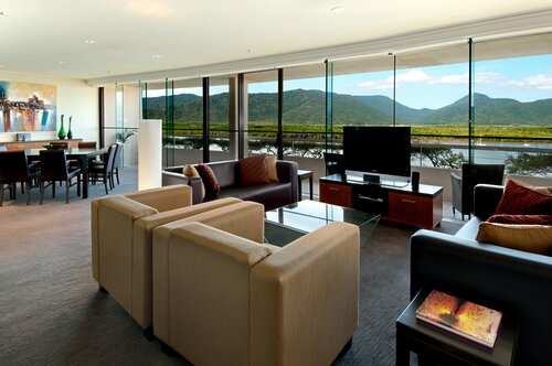 Отель Hilton Cairns, Забронировать Отель Кэрнс Cairns and Northern Beaches