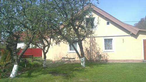 Zeleny Sad, Boek Hotel Rybachiy 