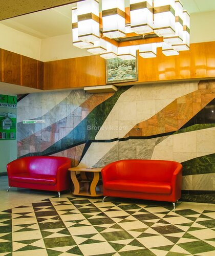 Ural, Rezervovat Hotel  