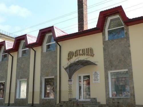 Kompleks Arabika Mini-hotel, Boek Mini-hotel Crimea Hotels met Parkeerplaats, Parkeren