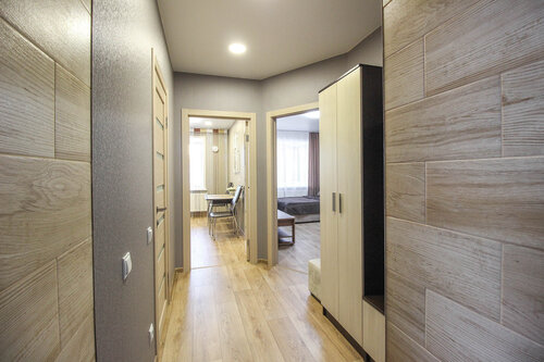 BigHouse22 on 95 Yadrintseva Street, Prenota Appartamento Hotel a Barnaul con parcheggio, Parcheggio