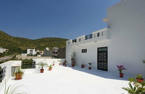 OYO 9715 Home Hill View Airport Road Udaipur, Забронировать Отель Эклингджи штат Раджастхан