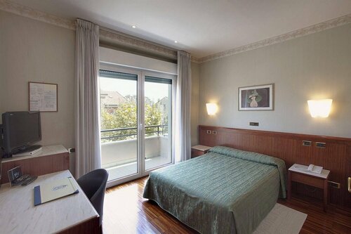 Palace Hotel, Rezerwuj Hotel Hotele w Romagna z parkingiem, Parking
