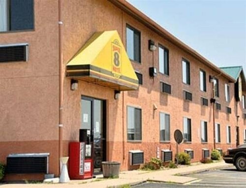 Quality Inn, Prenota Hotel Russell Kansas