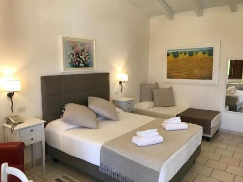 Relais Masseria Serritella, Забронировать Отель Кастеллана-Гротте Bari Province
