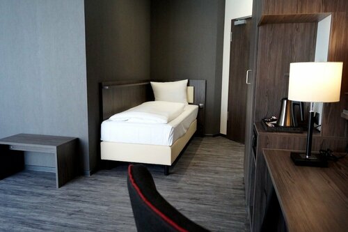 PLAZA Premium Parkhotel Norderstedt, Prenota Hotel Norderstedt Segeberg