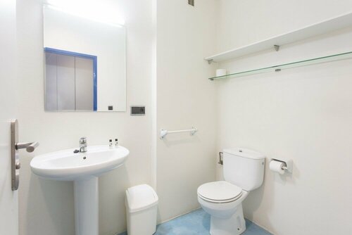 Albergue Juvenil Colegio Mayor Galileo Galilei, Забронировать Хостел Хостелы Валенсии, рядом с Ла Кадена, Хостел