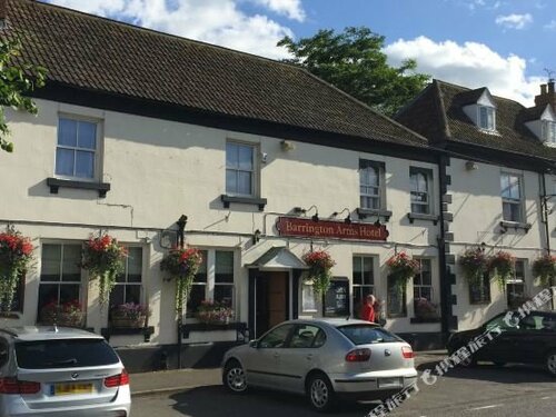 The Barrington Arms Hotel, Rezervați Hotel Hoteluri în Gloucestershire cu parcare, Parcare