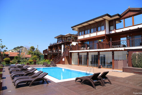 Phellos Suites, Varaa Hotelli Sile 