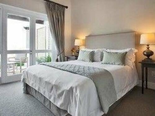 Sugarbird Manor, Забронировать Фермерский дом Стелленбос Парл