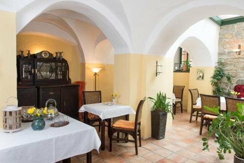 Altstadt-Hotel Bielefeld, Забронировать Отель Билефельд Teutoburg Forest