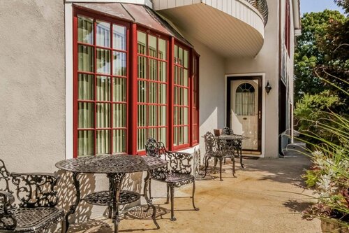 The Villa Bed and Breakfast, 예약 빌라 Westerly 로드 아일랜드