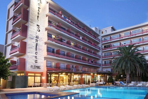 AzuLine Hotel S´Anfora & Fleming, Забронировать Отель Сант Антони де Портмани Ислас Балеарес