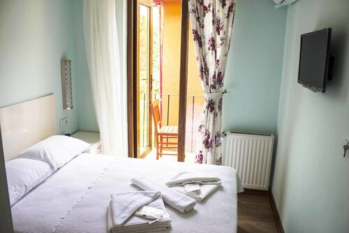 Gunes Hotel