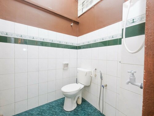 De Lodge Hotel by OYO Rooms, Rezerwuj Hotel Kuantan Pahang