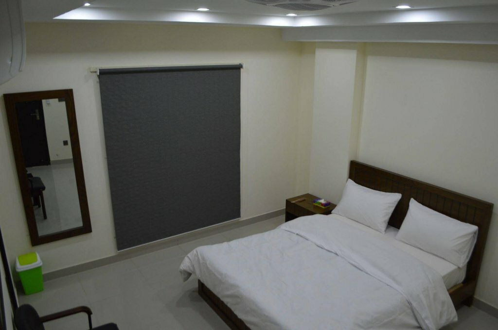 Intellectual Inn - Spring North Ph7 Bahria Town