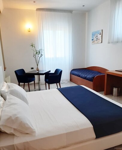 Hotel Aurora e del Benessere, Забронировать Отель Отели Санта-Чезареа-Терме с бассейном, Бассейн