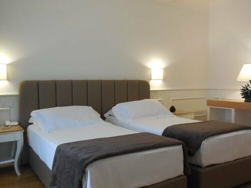 Hotel Marechiaro, Réserver Hôtel Gizzeria Calabre