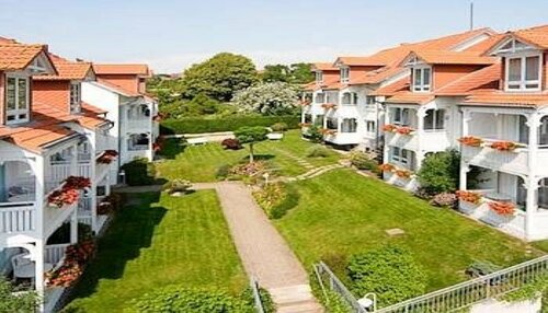 Appartementhaus Binzer Sterne, Забронировать Отель Отели Остзебад-Бинц 3 звезды, рядом с Binz Station, 3*