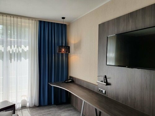 PLAZA Premium Parkhotel Norderstedt, Забронировать Отель Нордерштедт Segeberg, рядом с Городской музей культуры в Нордерштедте