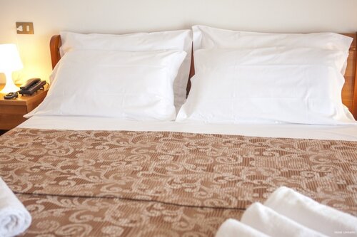 Hotel Umberto, Забронировать Отель Отели Лидо ди Езоло 3 звезды, 3*