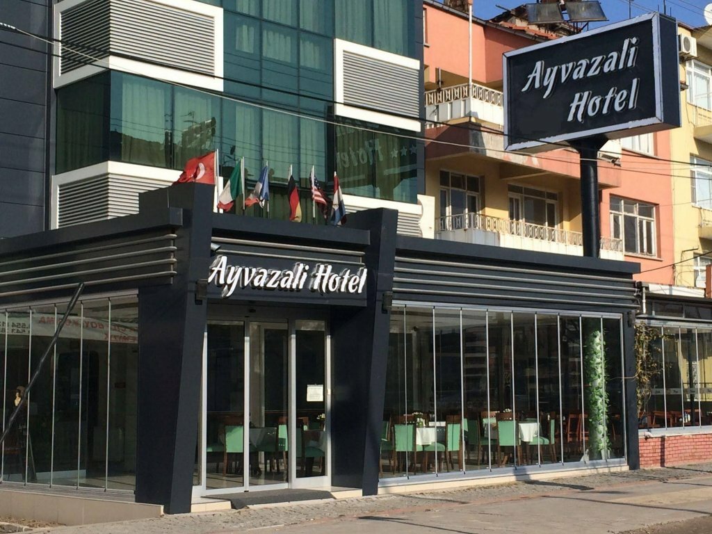 Efsane Hotel