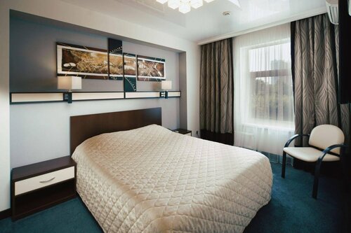 Berlin Hotel, Prenota Hotel UZAO Area Mosca