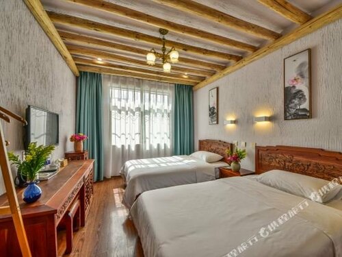 Floral Hotel Dali Cangshan Muyun, Забронировать Отель Дали Юньнань