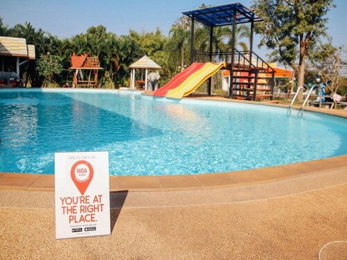 Rainbow Resort, Book Ferieresort Hoteller i Phen med pool, Swimmingpool
