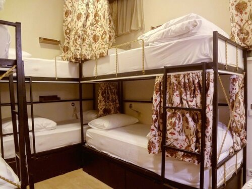 Stanpoli Hostel, Забронировать Отель Фатих Стамбул, рядом с Трамвайная остановка Sultanahmet