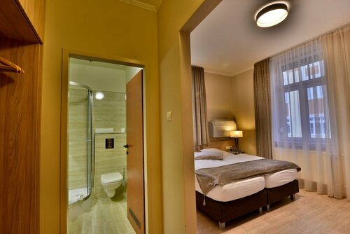 Hunyadi, Réserver Chambre d'hôtes Győr 