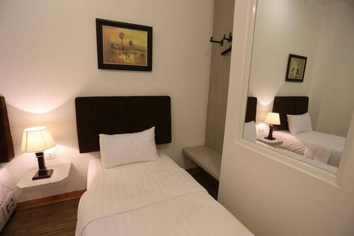 Secrets Hotel Cambodia, Забронировать Отель Отели Пномпеня 3 звезды, рядом с Sorya Bus Station, 3*