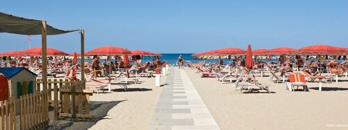 Hotel LaMorosa, Забронировать Отель Отели Римини с парковкой, Парковка