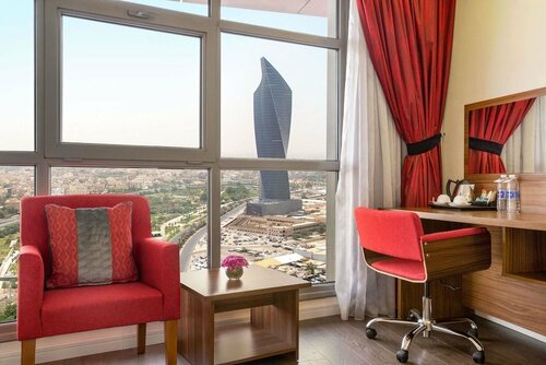 Ramada Encore by Wyndham Kuwait Downtown, Забронировать Отель Эль-Кувейт Кувейт, рядом с Kuwait Universal Institute