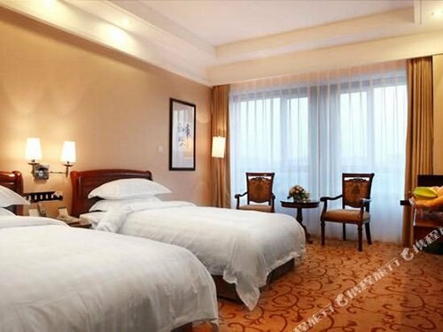 Dalian Great Wall Hotel, Забронировать Отель Шахэкоу Далянь