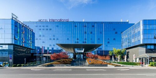 Hotel International by Maistra City Vibes, Забронировать Отель Загреб Хорватия, рядом с Image of War - War Photography Museum