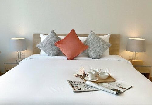 Oakwood Suites Bangkok, Забронировать Апарт-отель Отели Бангкока с парковкой, рядом с Торгово-развлекательный центр Кореан Таун, Парковка