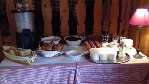 L'auberge du Comtois, Book Hotel Hoteller i Burgund med parkering, Parkering